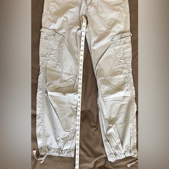 H&M L.O.G.G. Carpenter Cargo Khaki Pants with Adjustable Waist & Ankles - 6 - Picture 5 of 10